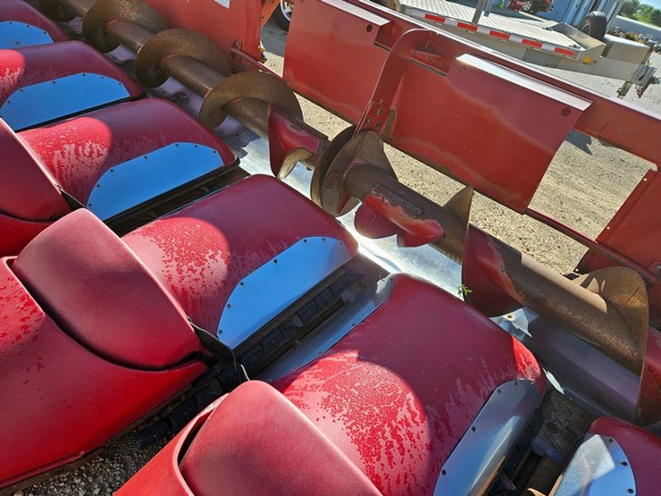 case-ih-2412-image-21