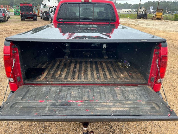 2005-ford-f350-xlt-image-19