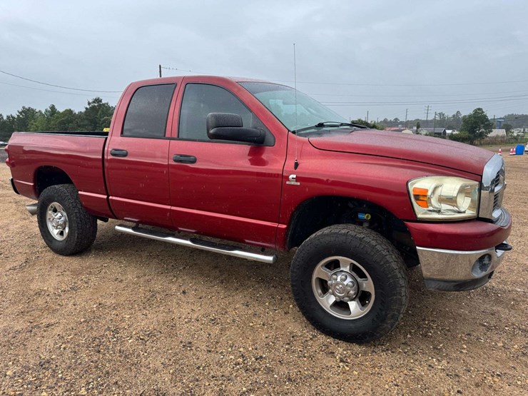 2007-dodge-ram-2500-image-2