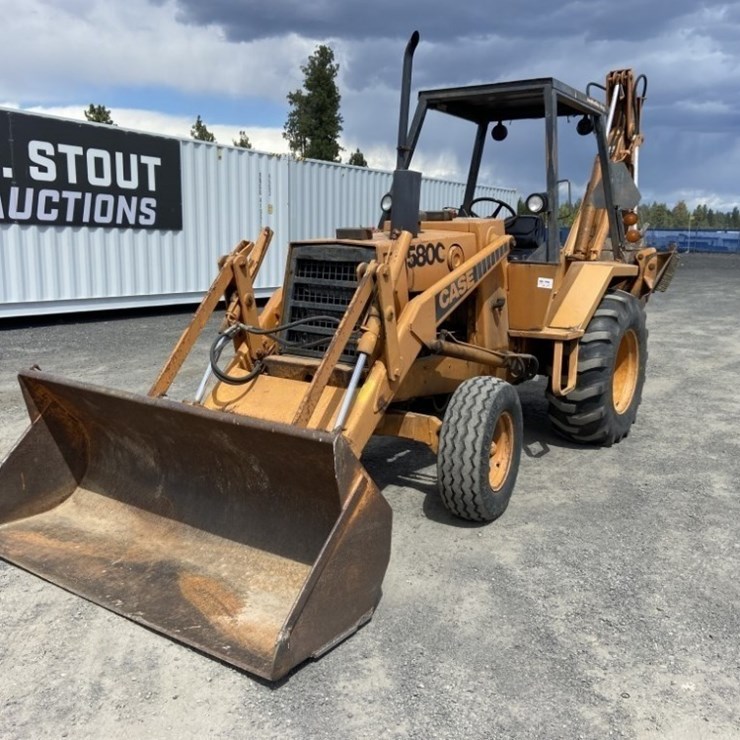 1983 CASE 580C