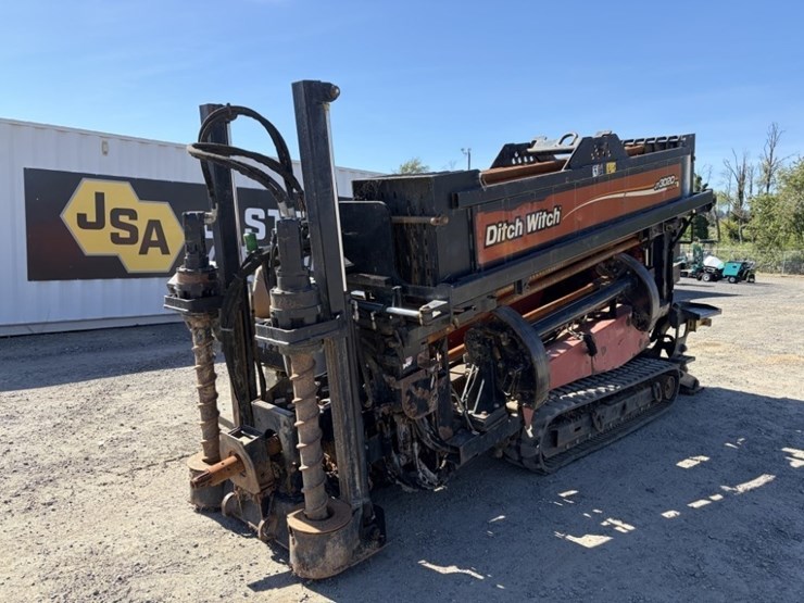 ditch-witch-jt3020-mach-1-image-1
