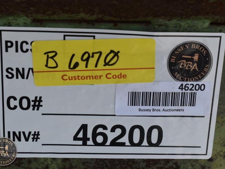 john-deere-250-image-15