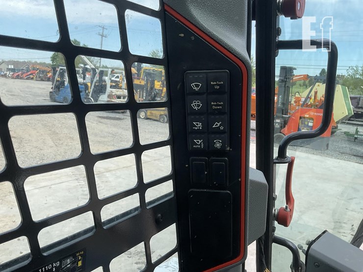 2021-bobcat-t66-image-16