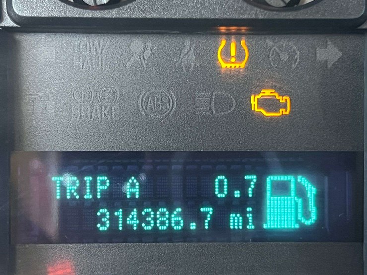 2010-ford-f150-image-34