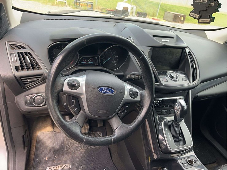 2014-ford-escape-image-10