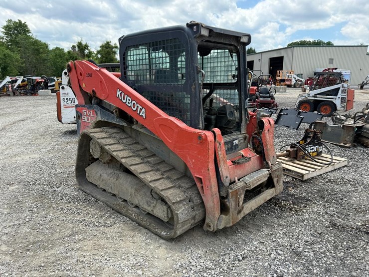 kubota-svl90-image-6