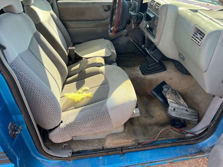 1995-chevrolet-s10-image-32