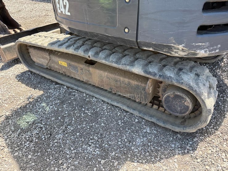 2017-bobcat-e42-image-15