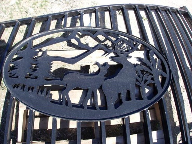 unused-20-ft-bi-parting-driveway-gates-image-14
