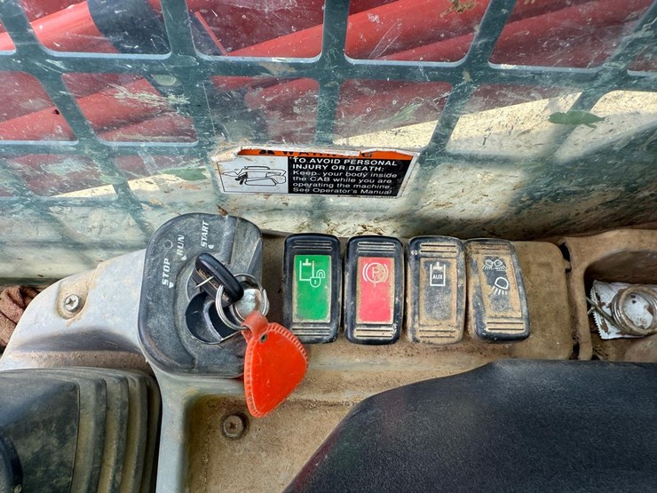 kubota-svl90-image-22