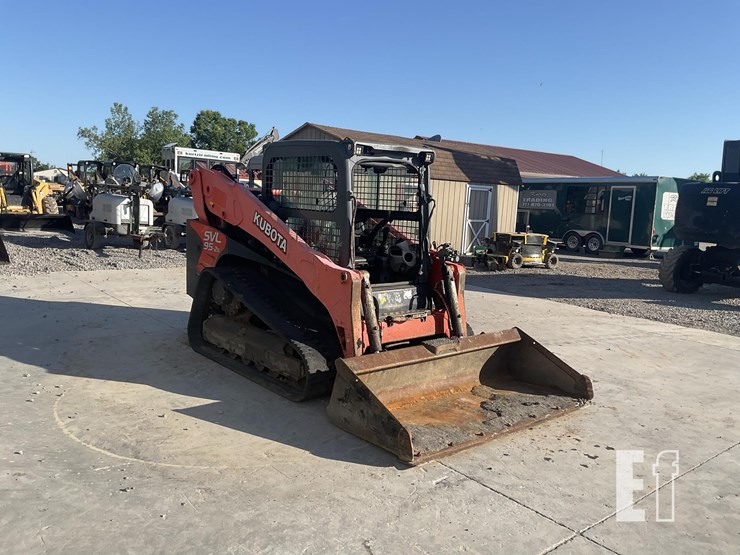 2017-kubota-svl95-2-image-6