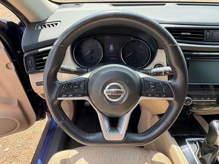 2018-nissan-rogue-image-9