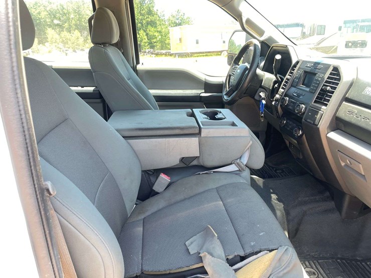 2019-ford-f250-image-18