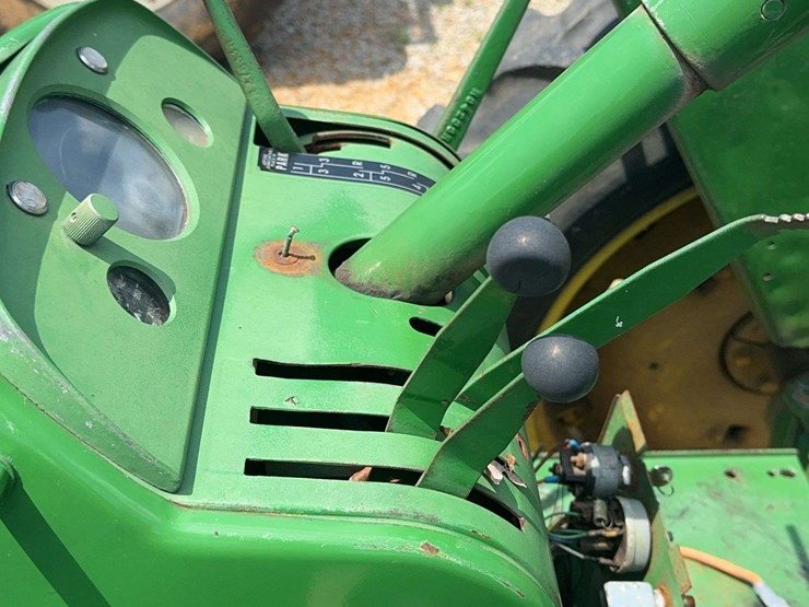 john-deere-4020-image-13