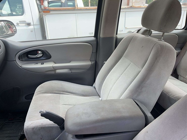 2006-chevrolet-trailblazer-image-10