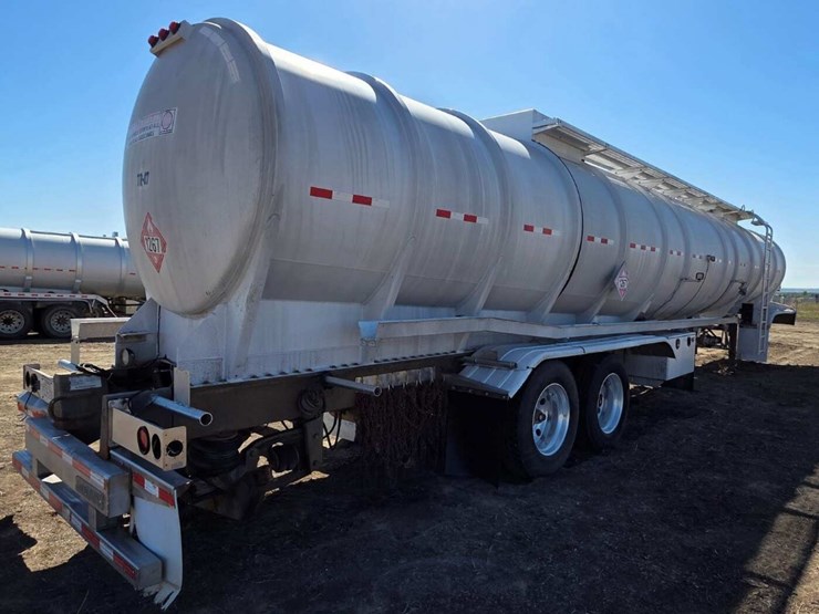 2012-polar-tanker-image-3