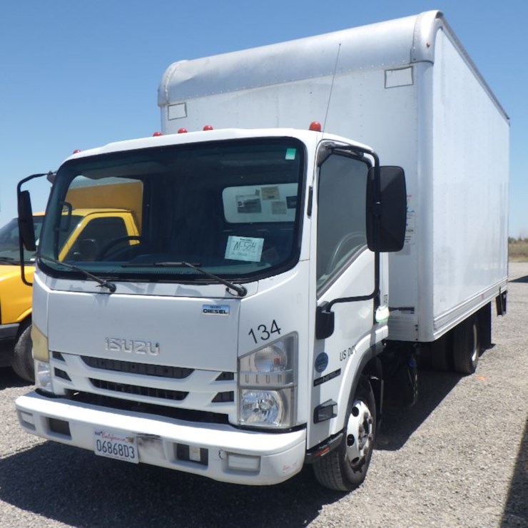 2016 ISUZU NPR