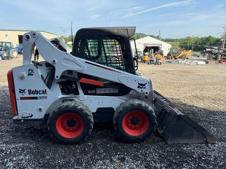 bobcat-s570-image-5