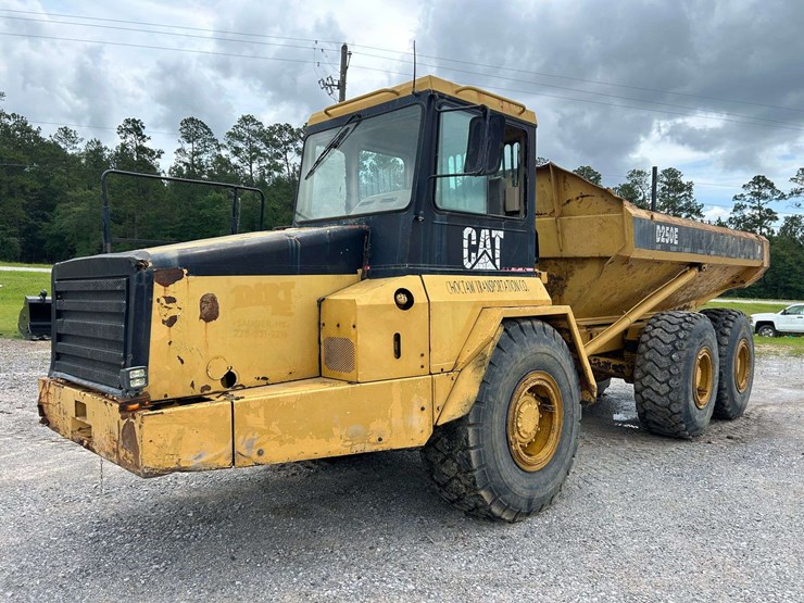 caterpillar-d250e-image-2