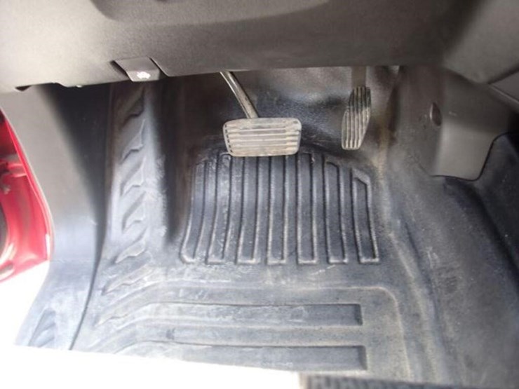 chevrolet-silverado-1500-image-25