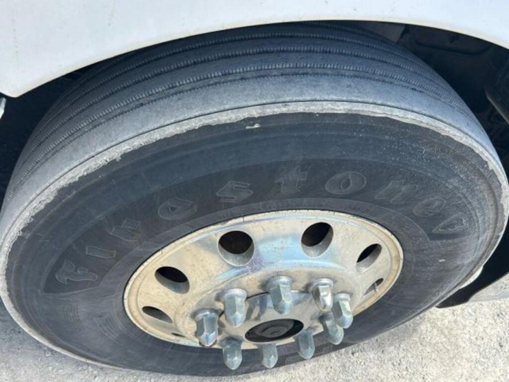 2020-kenworth-t680-image-82