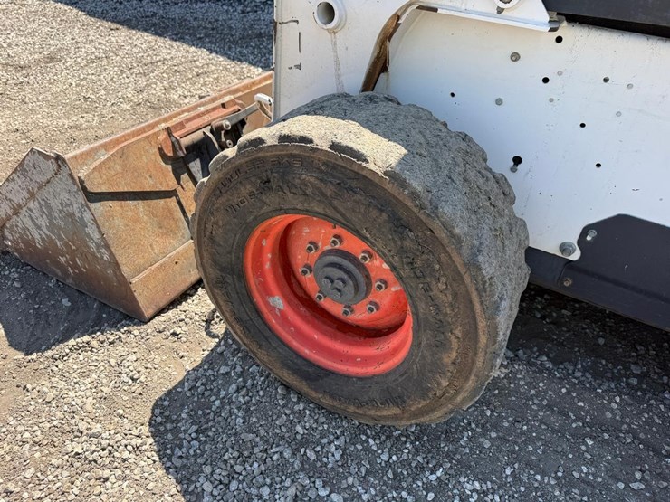 bobcat-s300-image-16