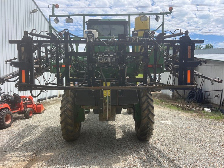 2000-john-deere-6700-image-5