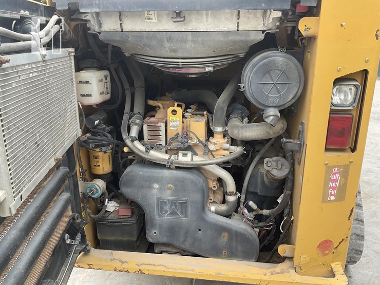 2021-caterpillar-289d3-image-14