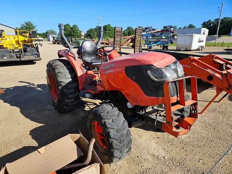 kubota-mx5100-image-7