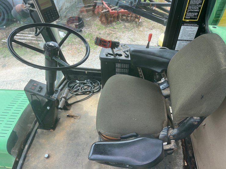 2000-john-deere-6700-image-11