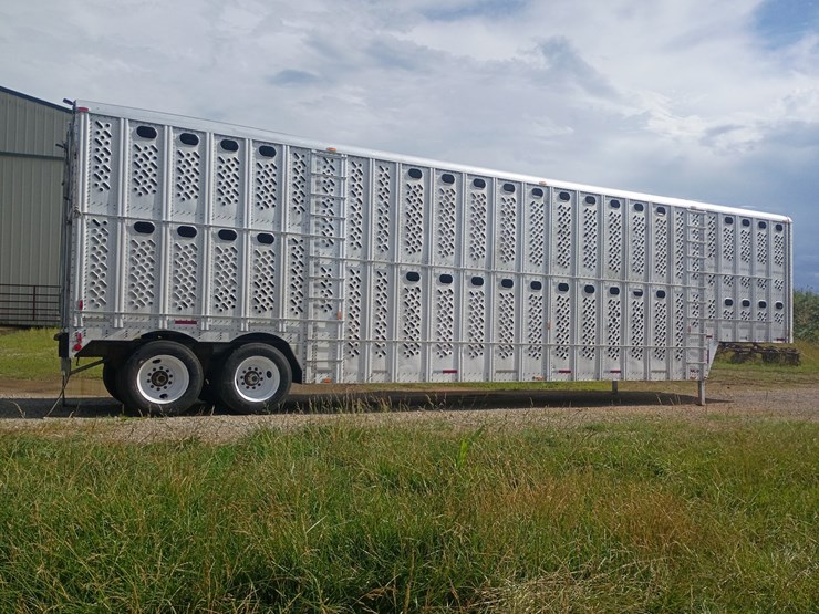 1985-wilson-livestock-trailer-image-11