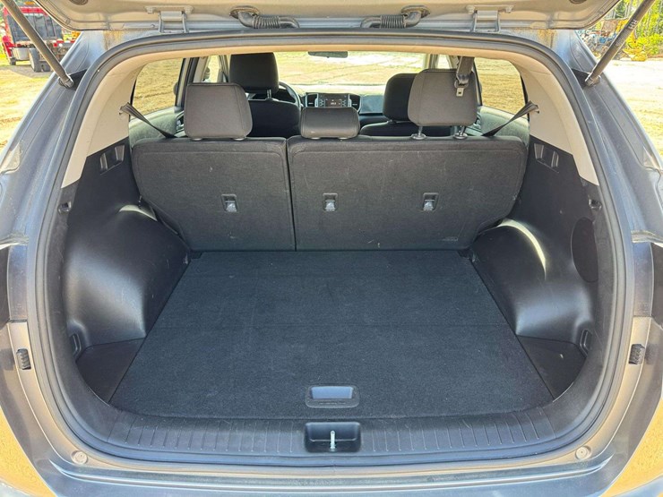 2017-kia-sportage-image-18