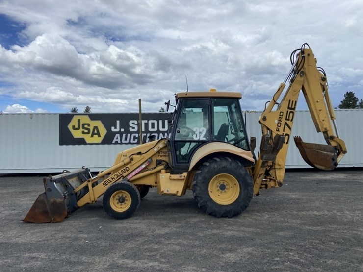 new-holland-575e-image-2