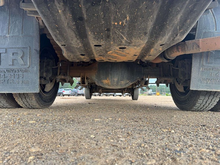 2012-ford-f550-image-27