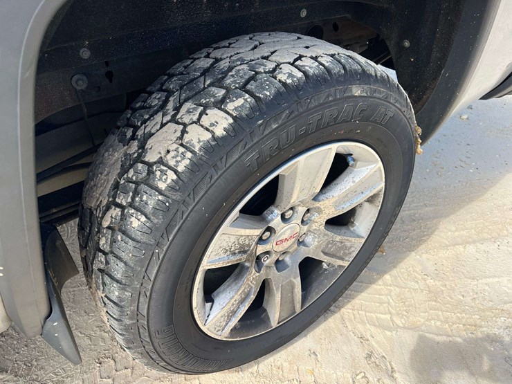 2014-gmc-sierra-1500-sle-image-25