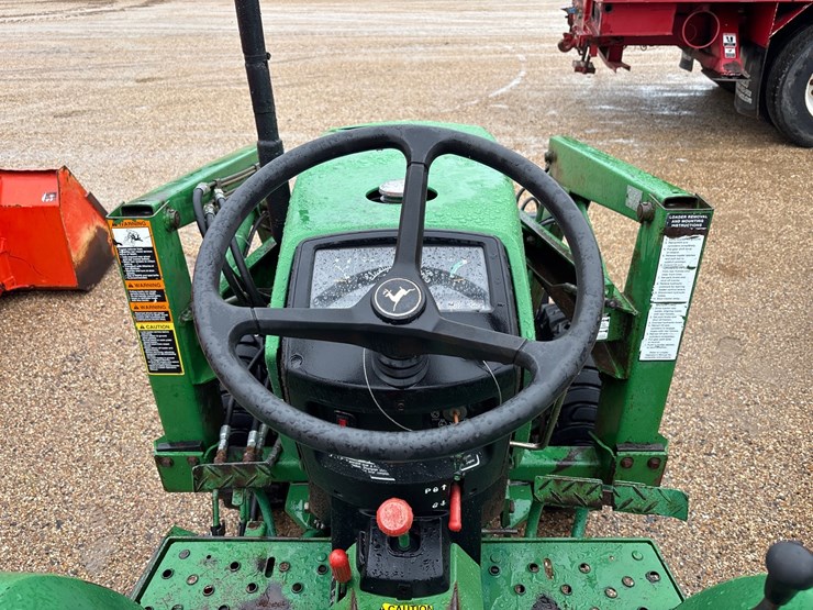 john-deere-790-image-7