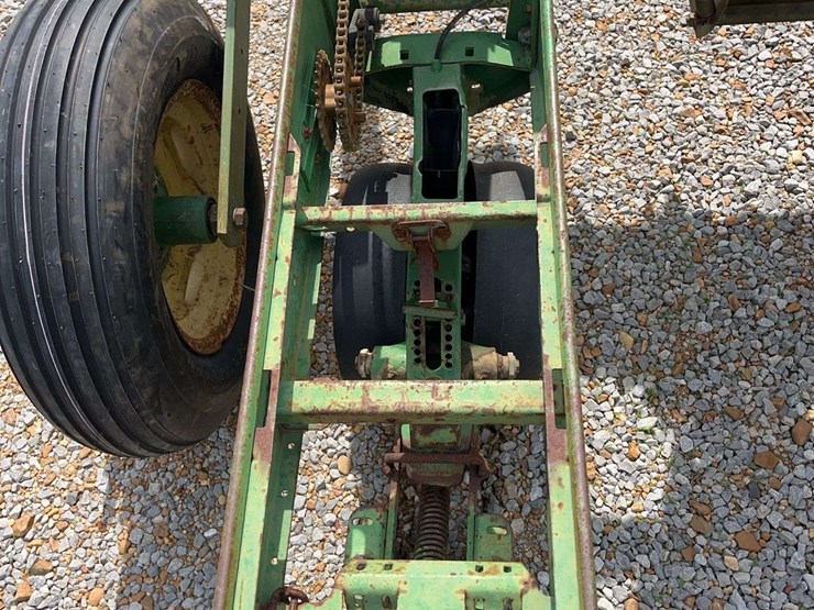 john-deere-2-image-5