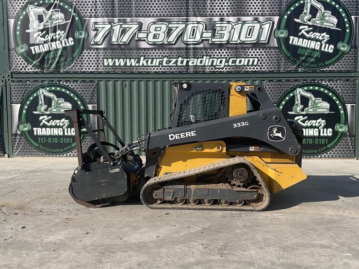 2021-deere-333g-image-1