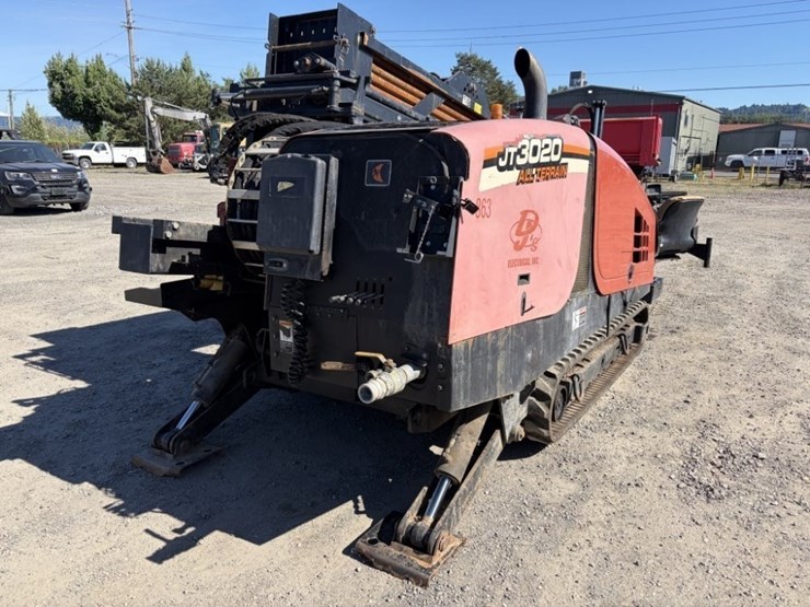 ditch-witch-jt3020-mach-1-image-7