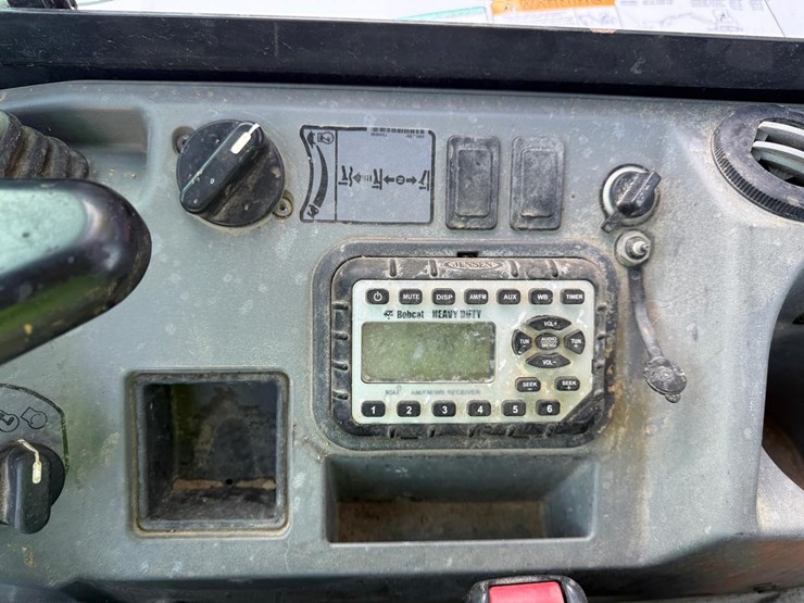 2018-bobcat-e55-image-23