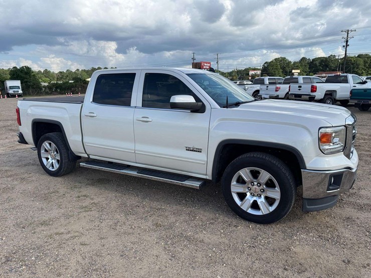 2015-gmc-sierra-1500-sle-image-2