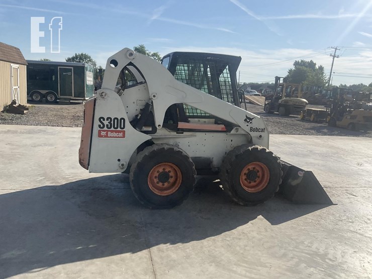 2005-bobcat-s300-image-5