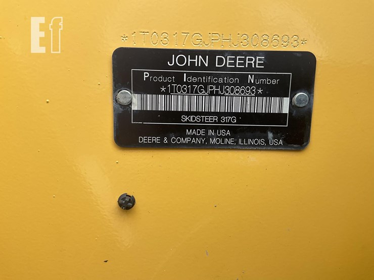 2017-deere-317g-image-19