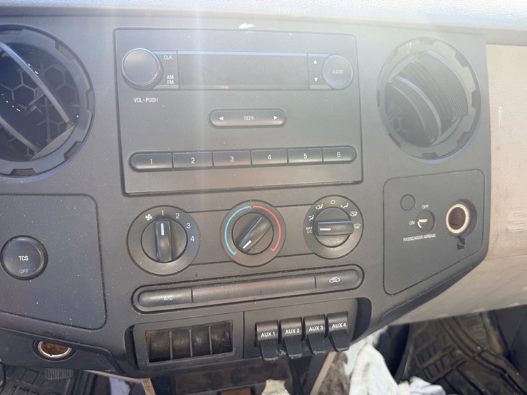 2008-ford-f450-image-41