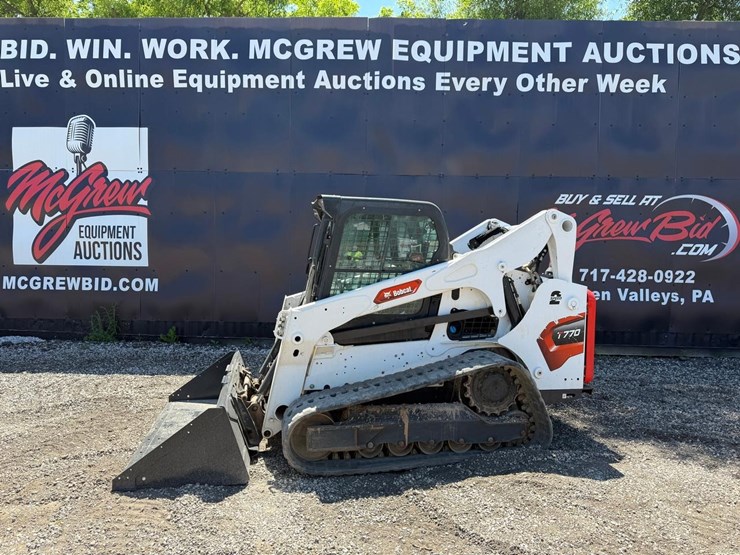 2024-bobcat-t770-image-1
