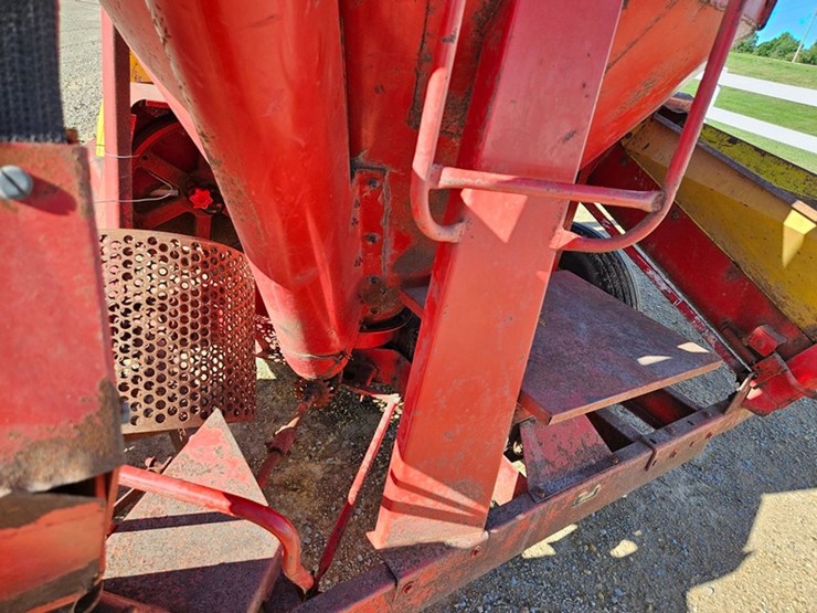 farmhand-815-image-22