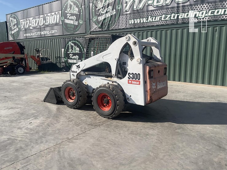 2005-bobcat-s300-image-2