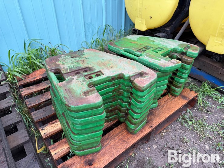 john-deere-front-suitcase-weights-image-3