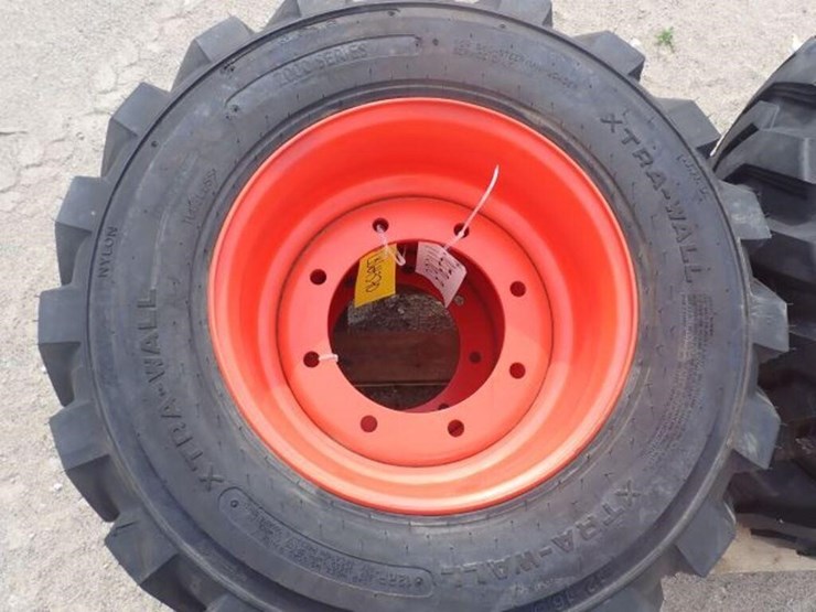 qty-of-(4)-solid-tire(s)-&-rim(s)-image-6