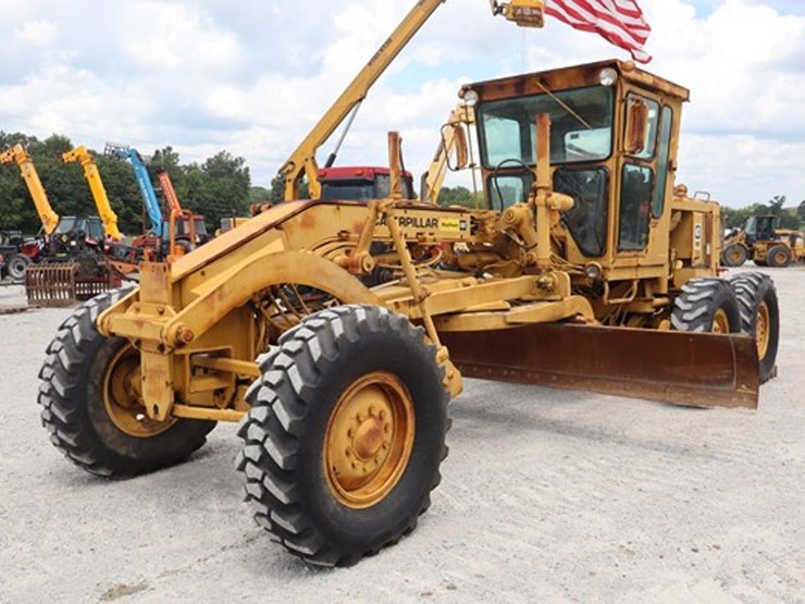 1985-caterpillar-120g-image-1